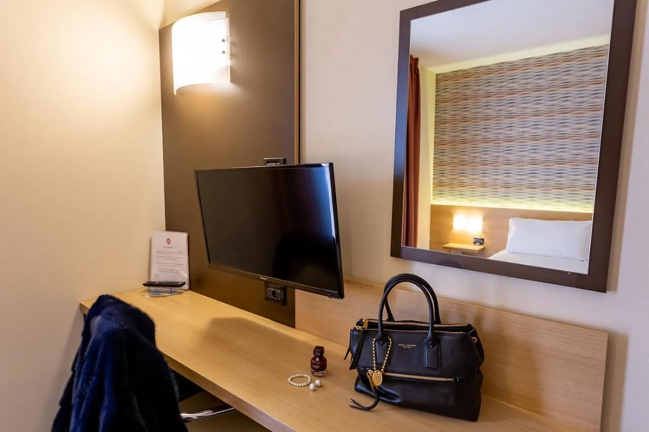 קוארטו ד'אלטינו Hotel Ambra