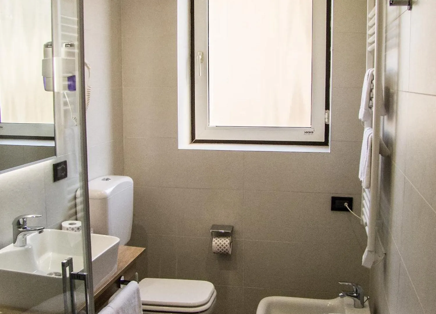 Hotel Ambra Quarto dʼAltino 3*,