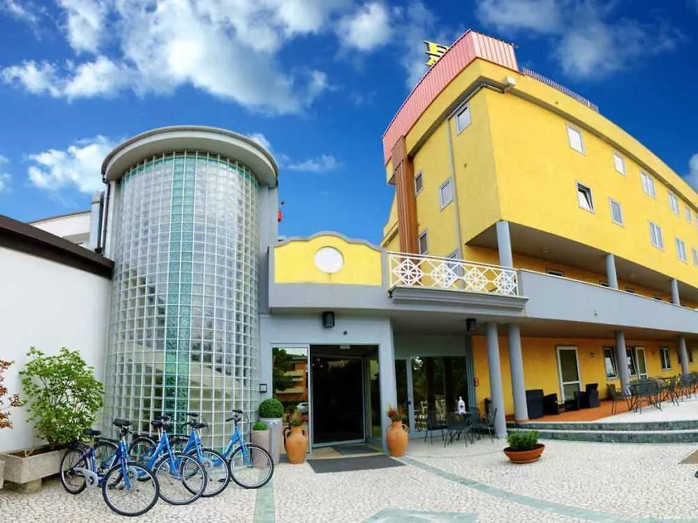 Hotel Ambra Quarto d'Altino 3*,  Italy